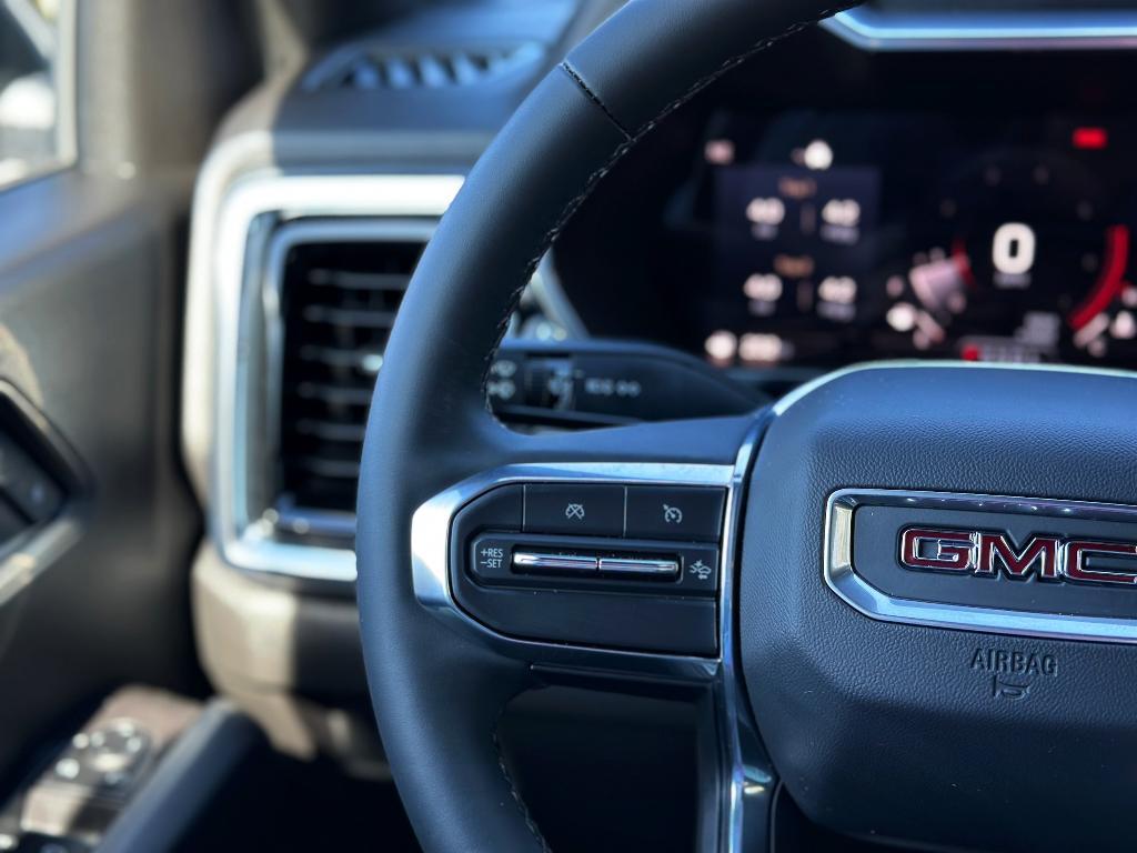 new 2025 GMC Canyon car, priced at $37,766