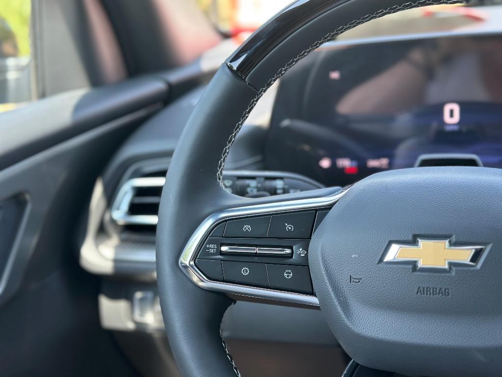 new 2025 Chevrolet Traverse car, priced at $47,784