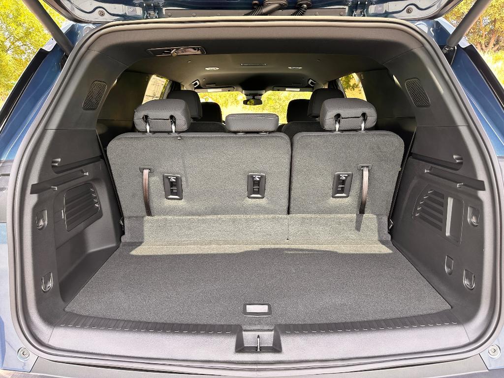 new 2025 Chevrolet Traverse car, priced at $47,784