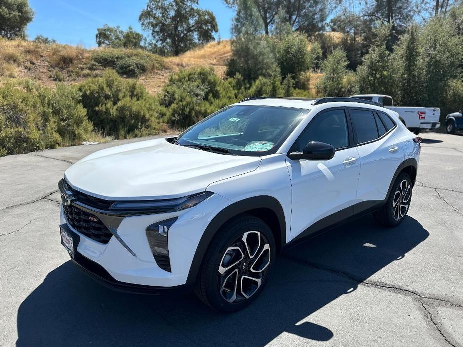 new 2024 Chevrolet Trax car, priced at $25,390