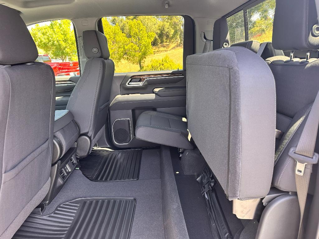 new 2025 GMC Sierra 2500 car, priced at $70,929