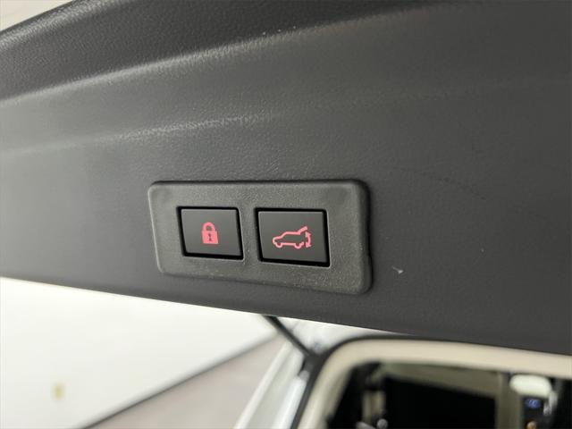 used 2024 Subaru Ascent car, priced at $41,893