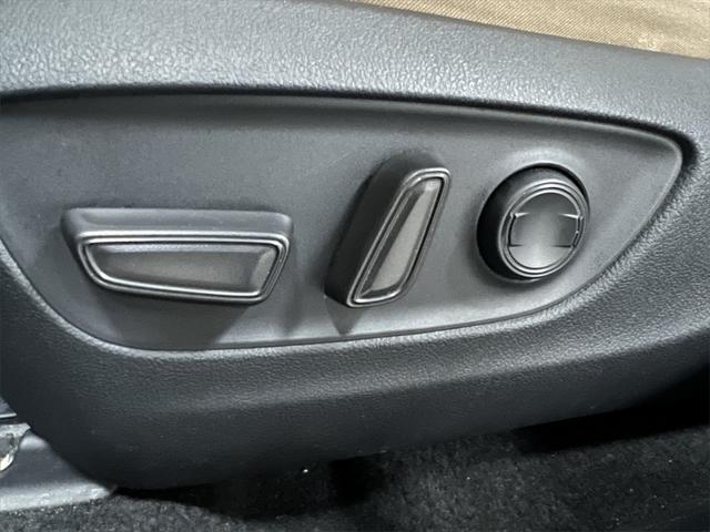 used 2020 Toyota RAV4 car, priced at $21,995