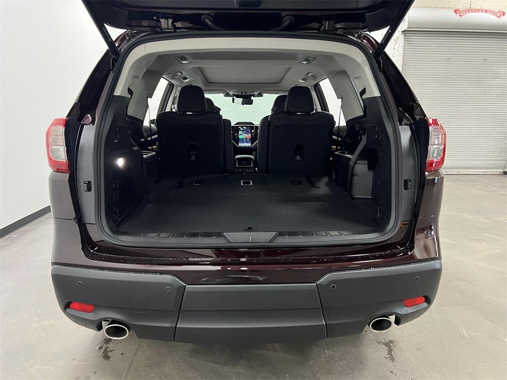 new 2025 Subaru Ascent car, priced at $51,383