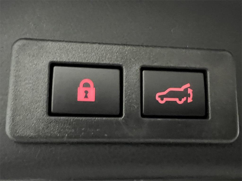 new 2025 Subaru Ascent car, priced at $51,383