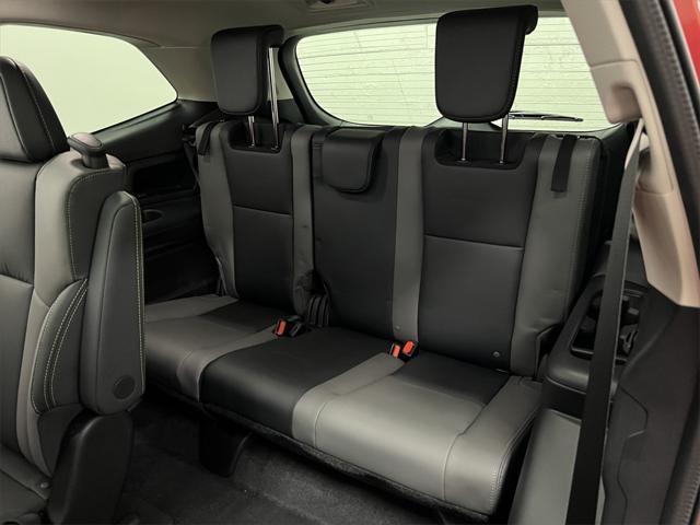 new 2025 Subaru Ascent car, priced at $43,092