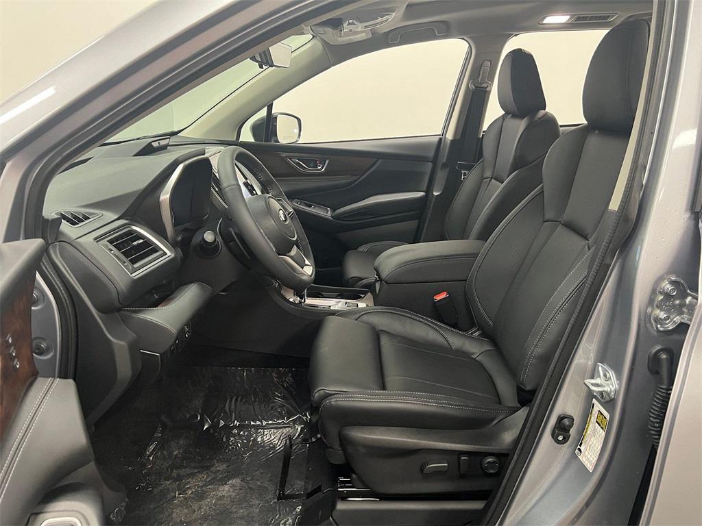 new 2025 Subaru Ascent car, priced at $52,032