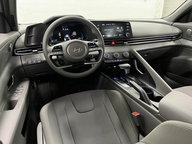 new 2025 Hyundai Elantra car, priced at $21,735
