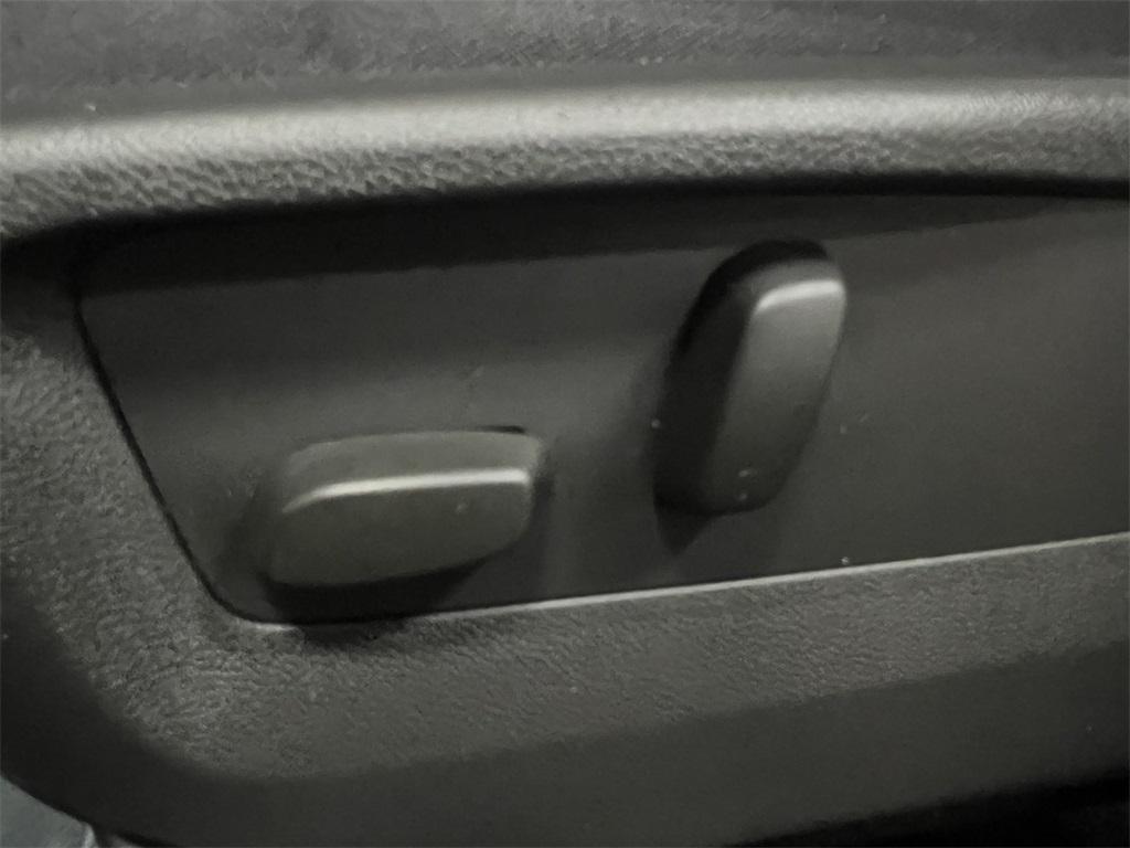 used 2023 Buick Envision car, priced at $28,493