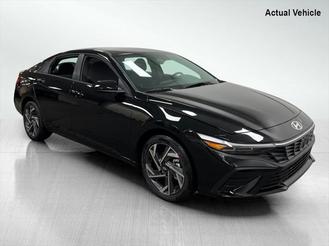 new 2025 Hyundai Elantra car, priced at $22,892