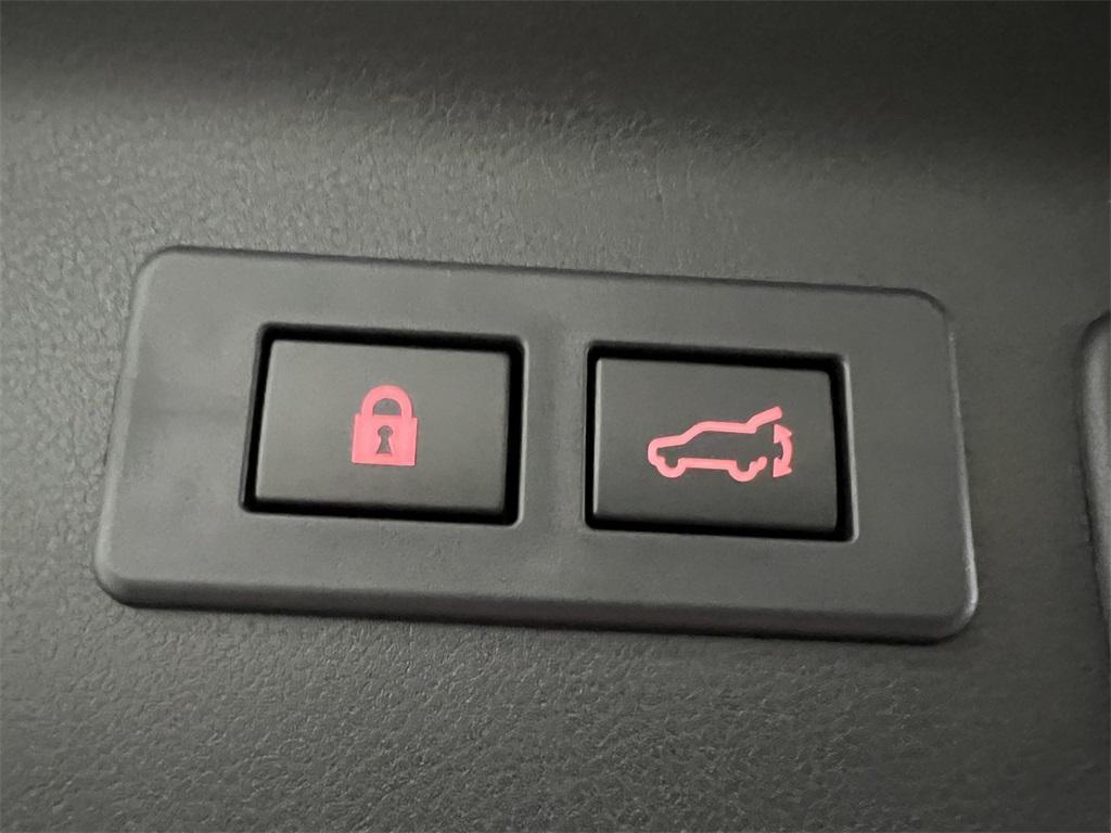 new 2025 Subaru Forester car, priced at $41,102