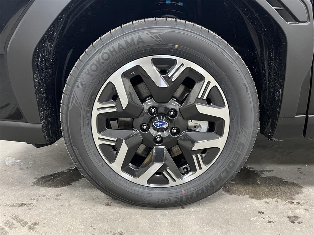 new 2025 Subaru Forester car, priced at $35,279