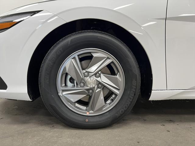 new 2025 Hyundai Elantra car, priced at $22,486