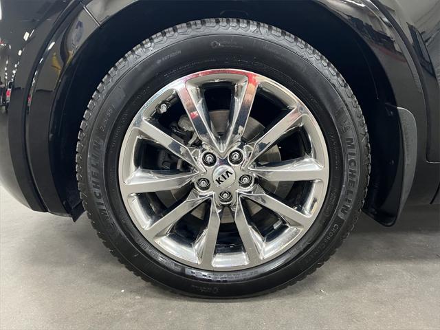 used 2017 Kia Sorento car, priced at $17,495