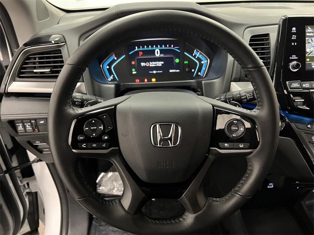 used 2024 Honda Odyssey car, priced at $40,993