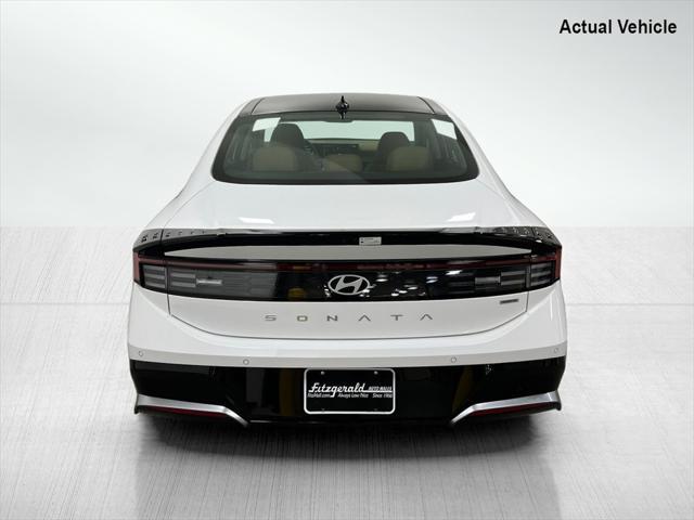 new 2025 Hyundai Sonata Hybrid car, priced at $37,578