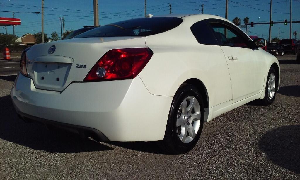 used 2009 Nissan Altima car, priced at $4,588
