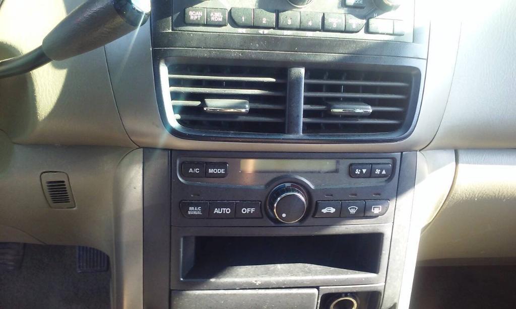 used 2007 Honda Pilot car, priced at $3,988