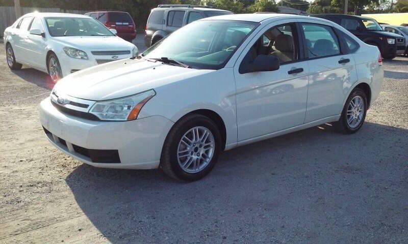 used 2010 Ford Focus car, priced at $3,888