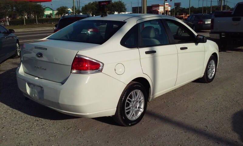 used 2010 Ford Focus car, priced at $3,888