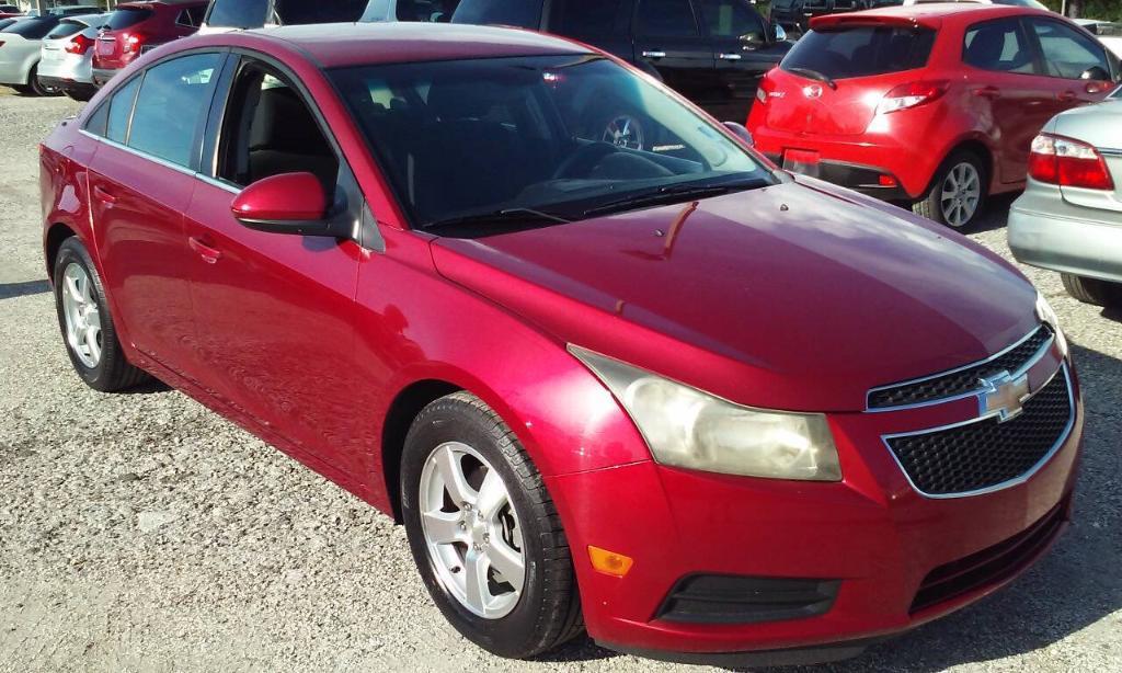 used 2013 Chevrolet Cruze car, priced at $4,588