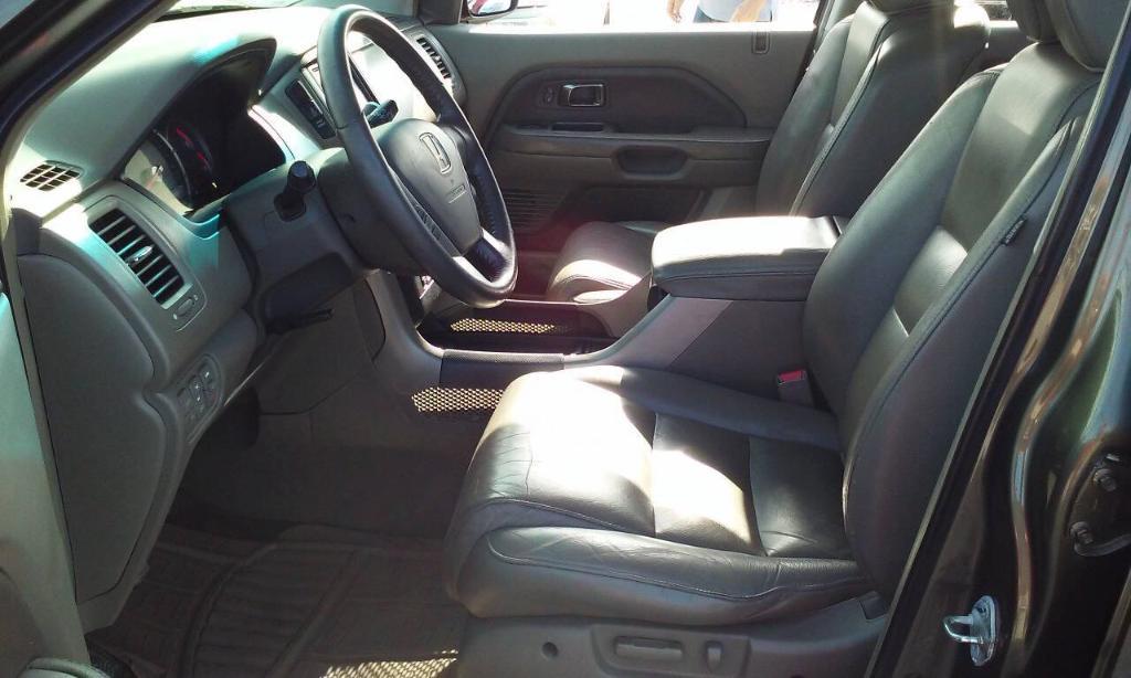 used 2006 Honda Pilot car, priced at $2,998
