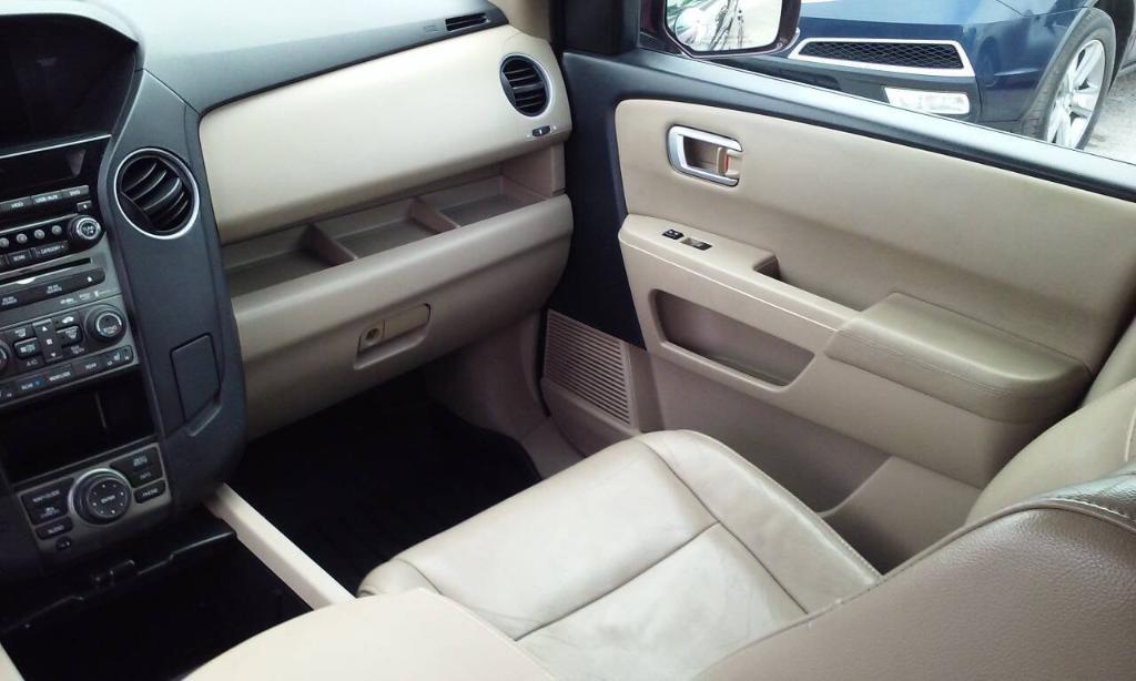 used 2013 Honda Pilot car, priced at $6,999