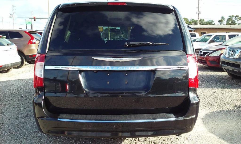 used 2013 Chrysler Town & Country car, priced at $4,488