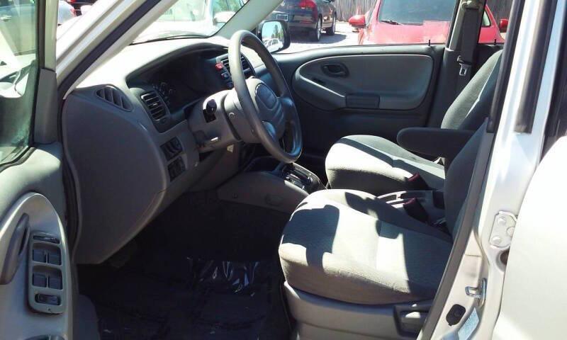 used 2003 Chevrolet Tracker car, priced at $3,888