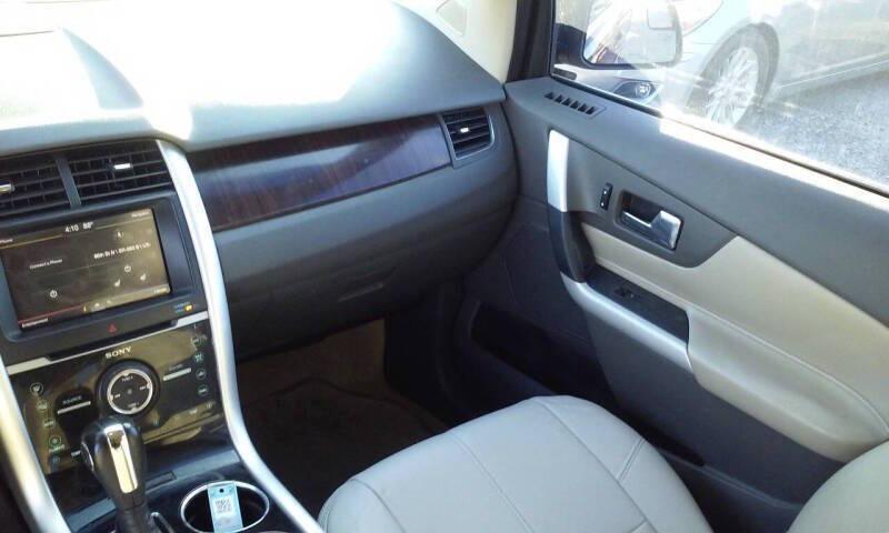used 2011 Ford Edge car, priced at $4,988