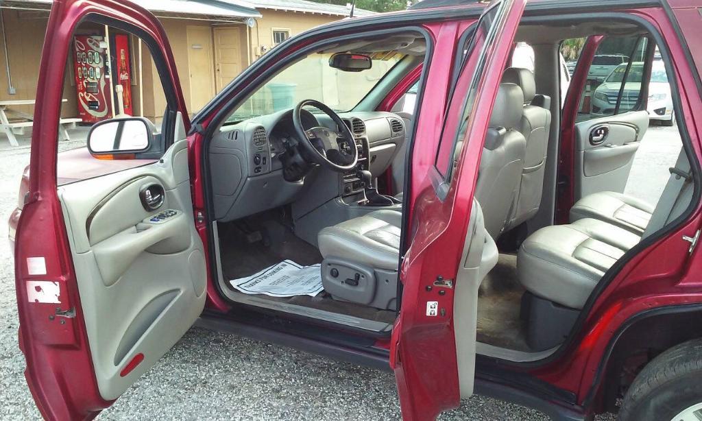 used 2004 Buick Rainier car, priced at $1,588