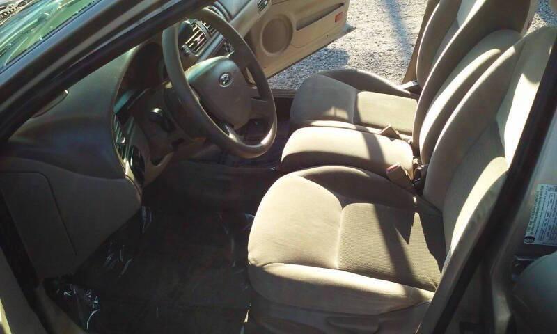 used 2005 Ford Taurus car, priced at $3,588
