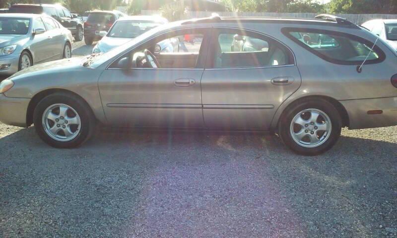 used 2005 Ford Taurus car, priced at $3,588