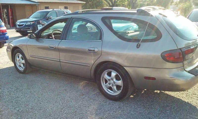 used 2005 Ford Taurus car, priced at $3,588