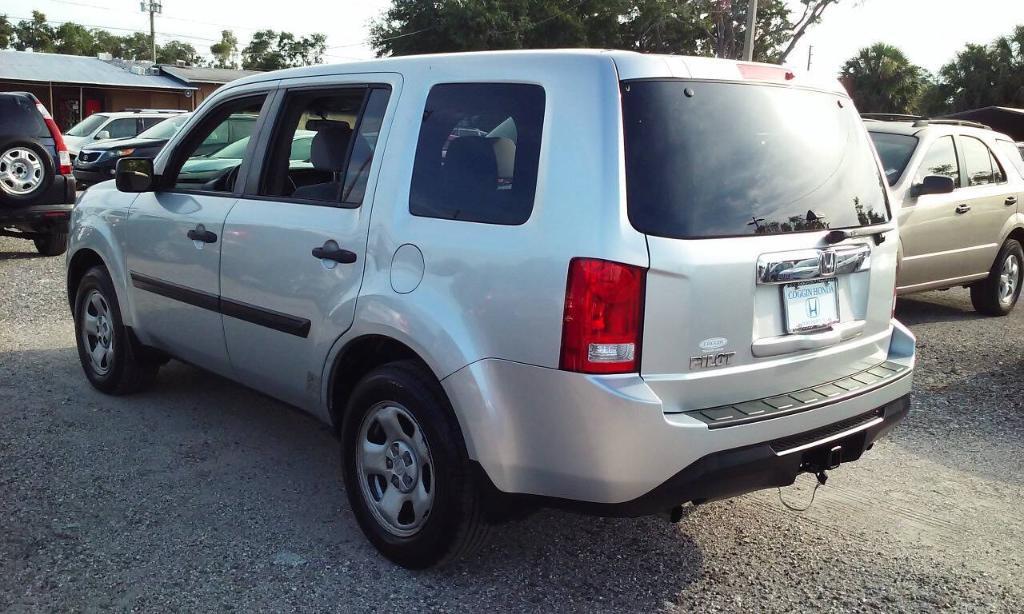used 2012 Honda Pilot car, priced at $5,588
