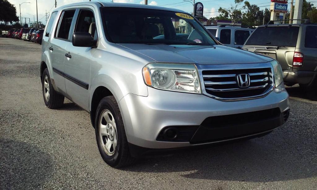 used 2012 Honda Pilot car, priced at $5,588