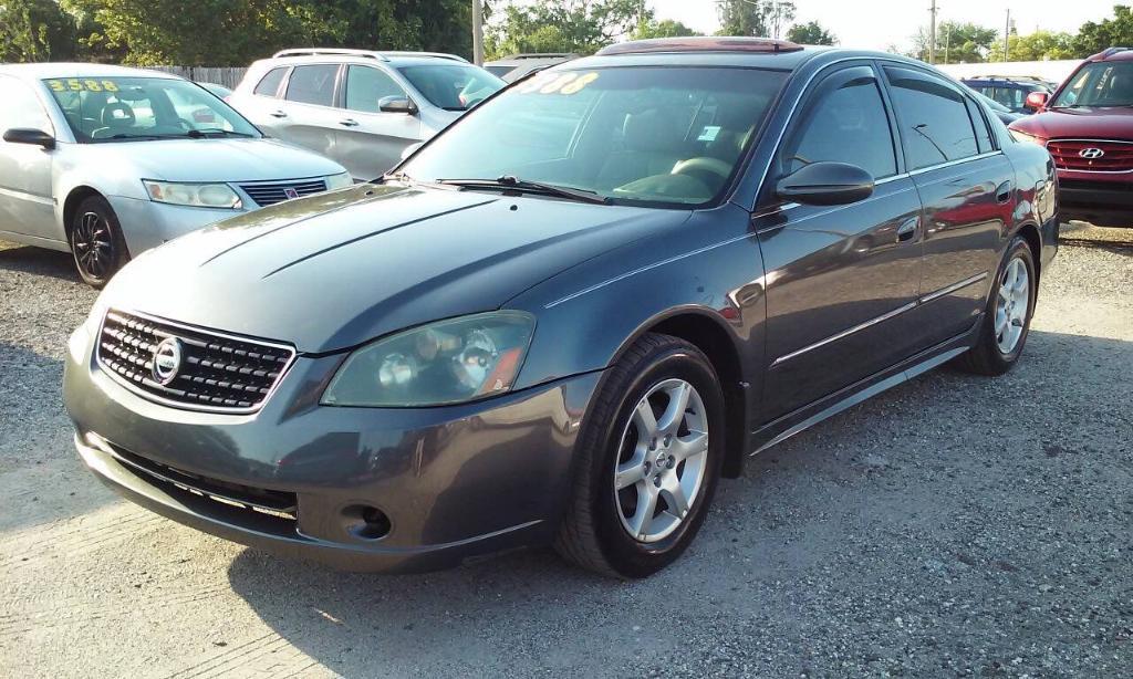 used 2005 Nissan Altima car, priced at $3,388