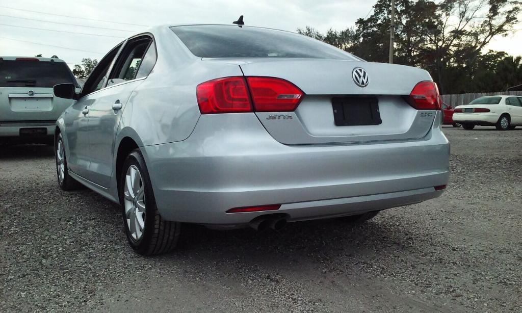 used 2013 Volkswagen Jetta car, priced at $5,588