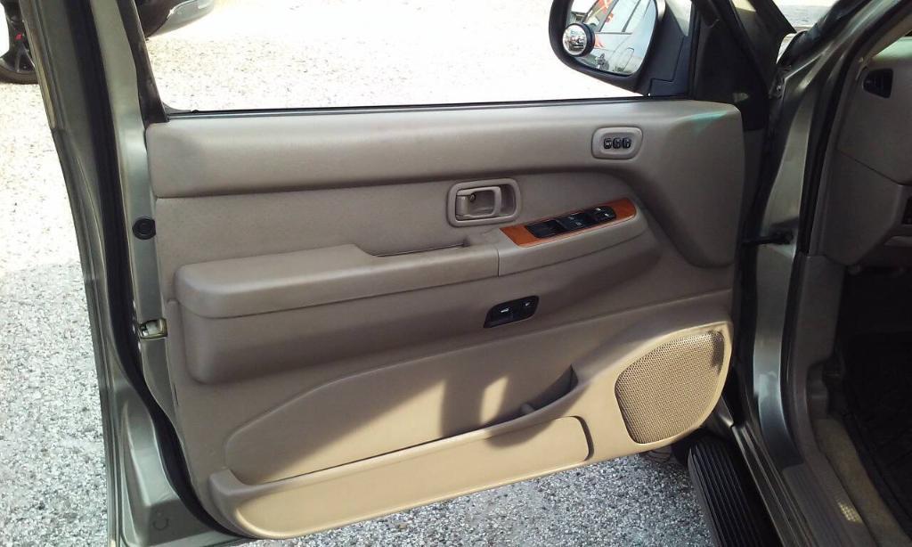 used 2003 Nissan Pathfinder car, priced at $2,588