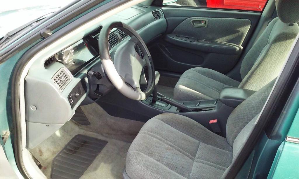 used 2000 Toyota Camry car, priced at $2,588
