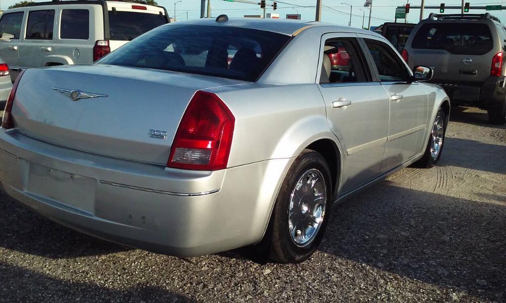used 2005 Chrysler 300 car, priced at $3,588