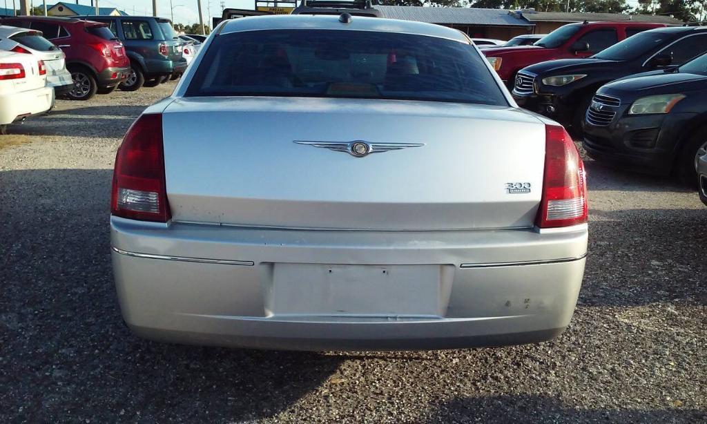 used 2005 Chrysler 300 car, priced at $3,588