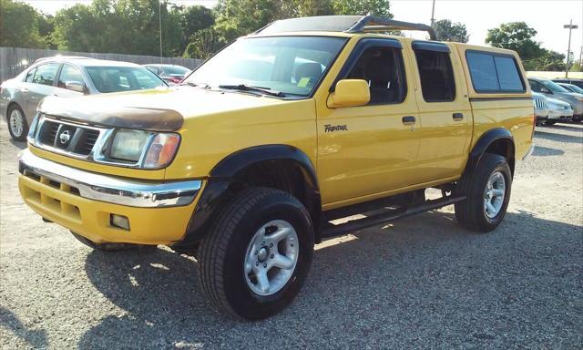 used 2000 Nissan Frontier car, priced at $7,288