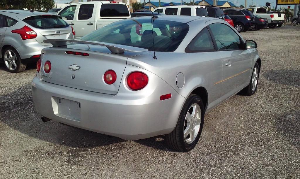 used 2008 Chevrolet Cobalt car, priced at $2,188