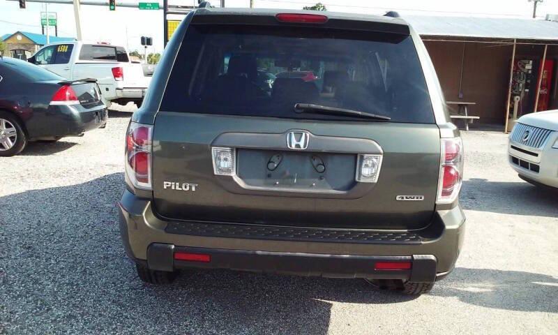used 2006 Honda Pilot car, priced at $2,998