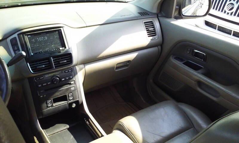 used 2006 Honda Pilot car, priced at $2,998
