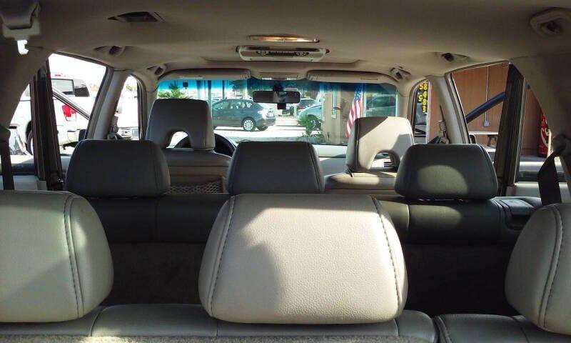 used 2006 Honda Pilot car, priced at $2,998