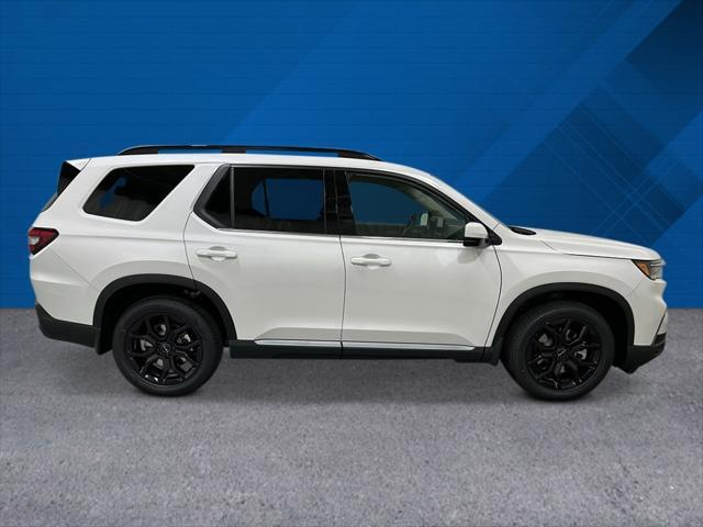 new 2025 Honda Pilot car, priced at $53,405