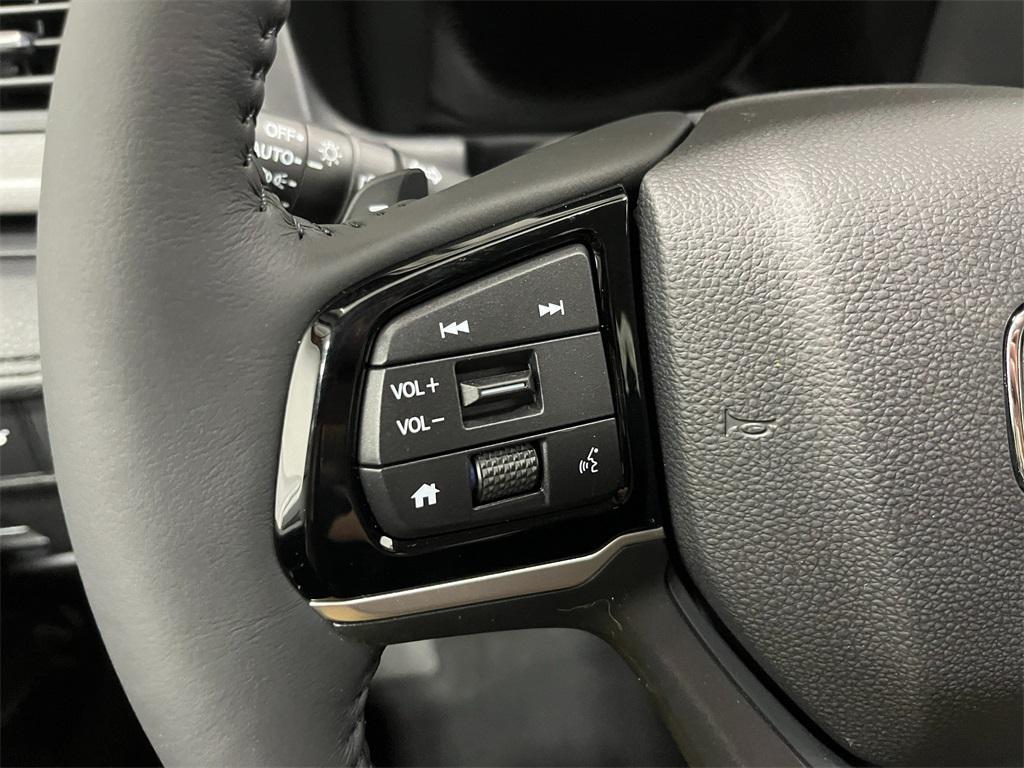 new 2026 Honda Odyssey car, priced at $45,640