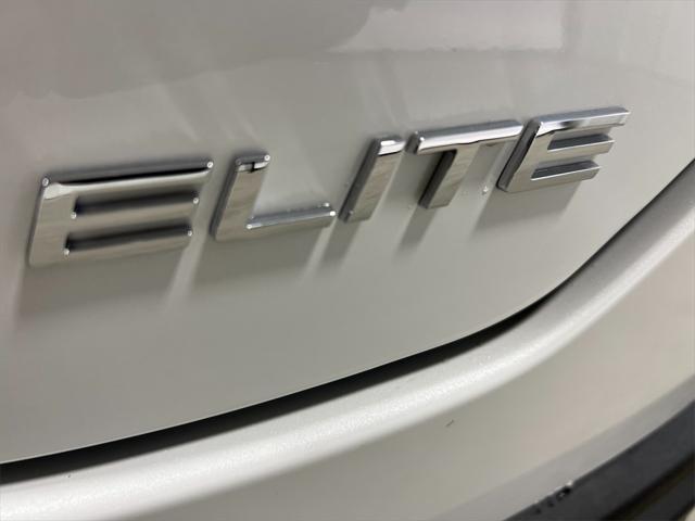 new 2025 Honda Pilot car, priced at $54,985